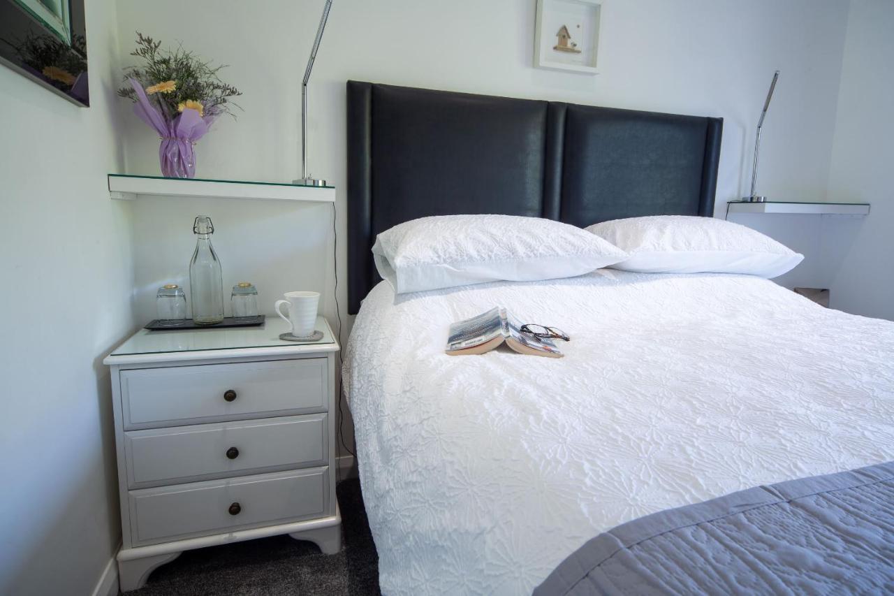 パドストウ Tor View Bed & Breakfast エクステリア 写真